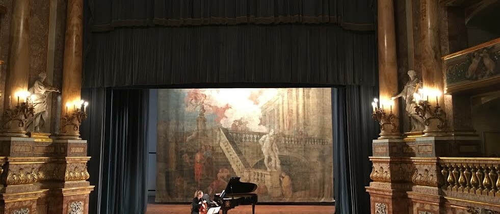 Форум "Cultura a corte, Caserta for the arts" в Палаццо Реджио