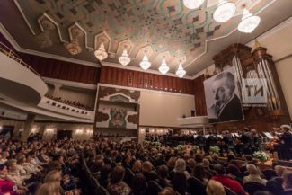 В Казани отцвела «Белая сирень». Фото - Ильнар Тухбатов