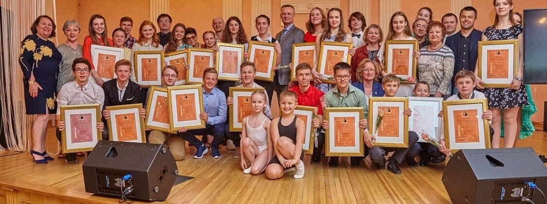 Обладатели стипендий имени Марка Павермана 2016 года