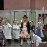 Таким предстал в спектакле петербургский маскарад. Фото - A. T. Schaefer