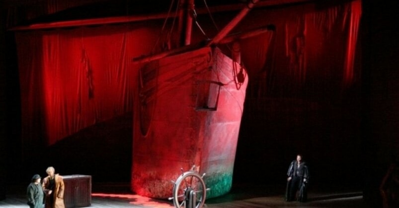 Опера "Летучий Голландец". Фото - Приморская сцена Мариинского театра