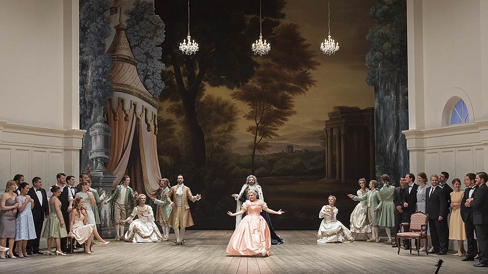 Зальцбургский фестиваль. Фото - Salzburger Festspiele / Monika Rittershaus Зальцбургский фестиваль. Фото - Salzburger Festspiele / Monika Rittershaus