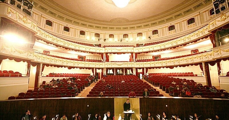Большой театр оперы и балета Республики Беларусь