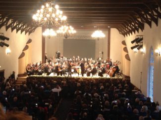 Во Владикавказе состоялся совместный концерт Юрия Башмета и Симфонического оркестра Мариинского театра