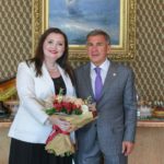 Рустам Минниханов поблагодарил певицу Альбину Шагимуратову за вклад в повышение престижа Татарстана
