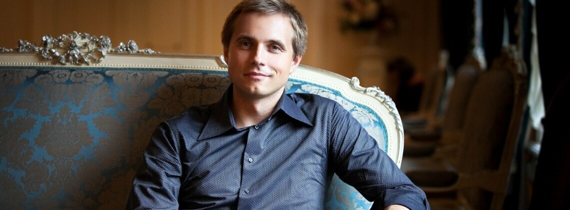 Василий Петренко