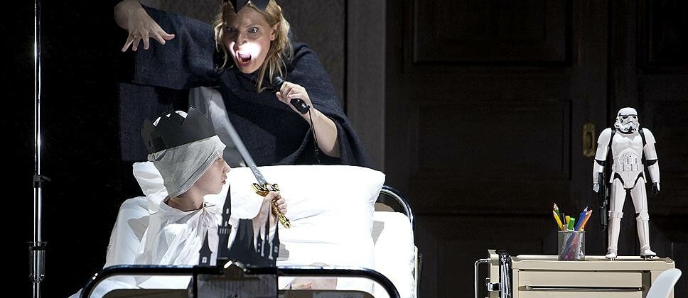 Опера Ариберта Раймана «L'Invisible». Фото: Bernd Uhlig / Deutsche Oper Berlin