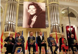 Жюри конкурса молодых оперных певцов Елены Образцовой Жюри конкурса молодых оперных певцов Елены Образцовой