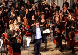 Новый симфонический оркестр представили в Тульской областной филармонии имени Михайловского.