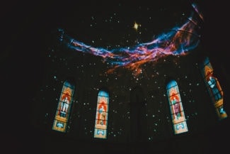 «Музыка Вселенной. Видеоинсталляция: сверхновые звезды глазами телескопа Hubble»