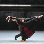 Пара в черном: Екатерина Шипулина и Владислав Лантратов. Фото - Дамир Юсупов / Большой театр