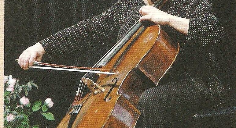 Наталия Гутман в Саратовской филармонии. Фото - Игорь Дзис