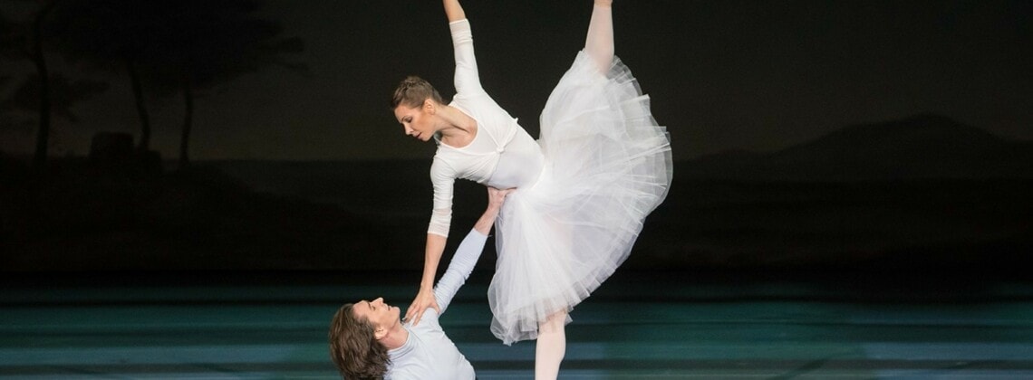 Нуреев – Владислав Лантратов, Марго - Мария Александрова. Фото - Михаил Логвинов / Большой театр