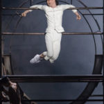 В роли Нуреева Владислав Лантратов. Фото - Михаил Логвинов