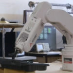 Робот-аккомпаниатор