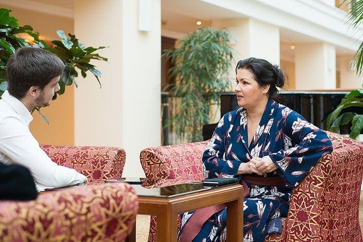 Анна Нетребко