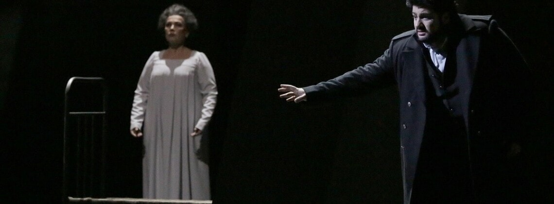 Графиня – Лариса Дядькова. Герман – Юсиф Эйвазов. Фото - Дамир Юсупов