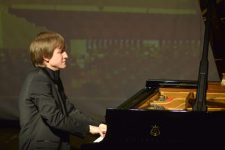 Дмитрий Маслеев Дмитрий Маслеев