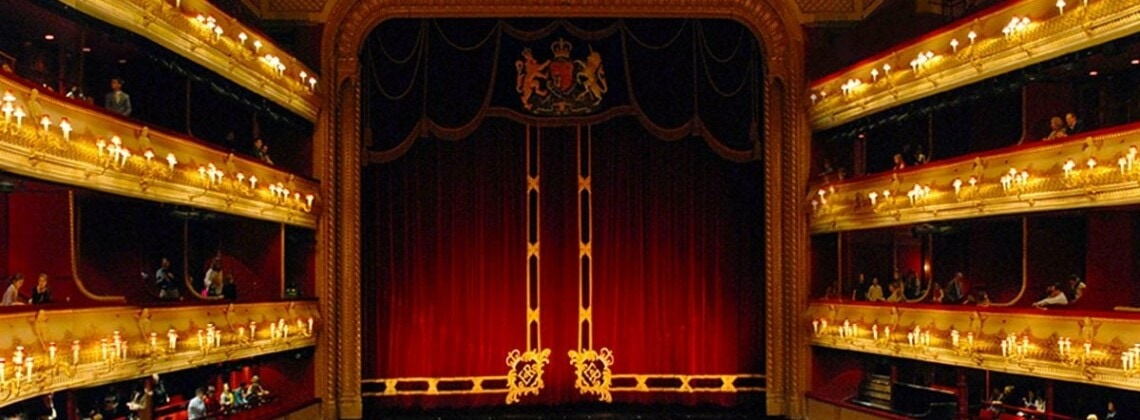 Зал Королевского оперного театра "Ковент-гарден", Лондон