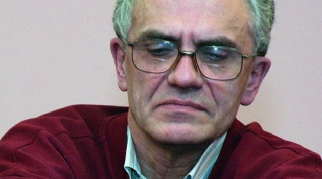 Александр Вустин