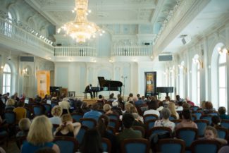 Grand Piano Competition