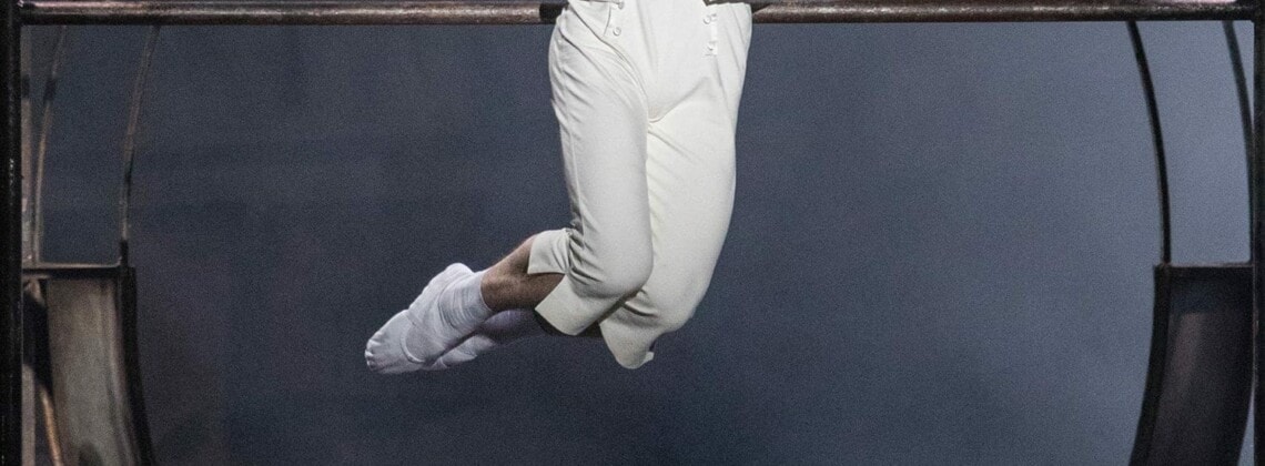 Владислав Лантратов в балете "Нуреев". Фото - Михаил Логвинов