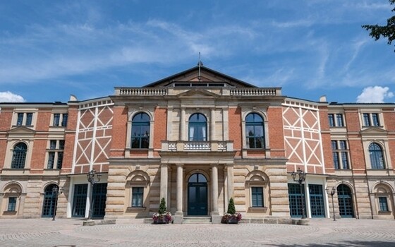 Фестивальный дворец в Байройте. Фото - NDR