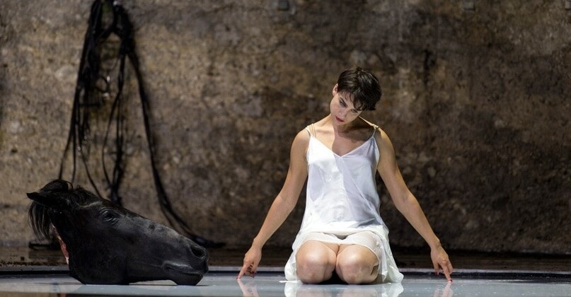 Асмик Григорян в опере «Саломея». Фото - Salzburger Festspiele / Ruth Walz