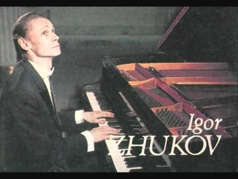 Игорь Жуков