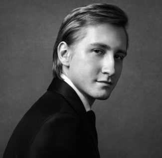 Дмитрий Маслеев