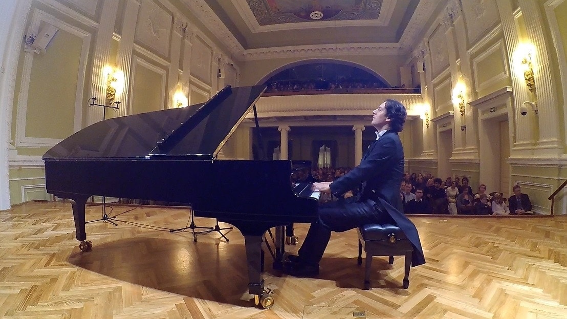 Сергей Кузнецов