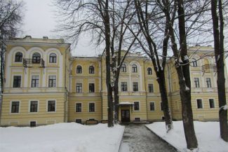 Музыкальный колледж выселяют из Новгородского Кремля Музыкальный колледж выселяют из Новгородского Кремля