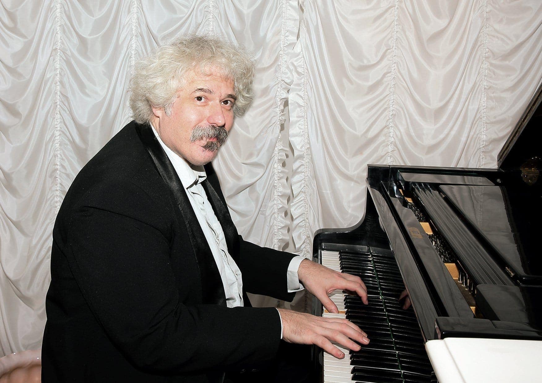 Михаил Лидский