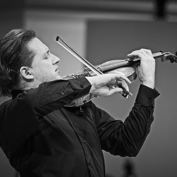 Конкурс Чайковского скрипка фото.
