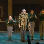 В Московском театре оперетты показали спектакль "Доходное место"