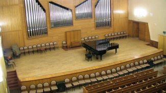 Специалисты из Германии отремонтируют орган Новосибирской консерватории