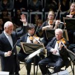 Национальный филармонический оркестр России под управлением Владимира Спивакова открывает гастрольный тур по Европе