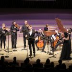 Валер Сабадус и ансамбль Pratum Integrum. Фото - пресс-служба зала "Зарядье"