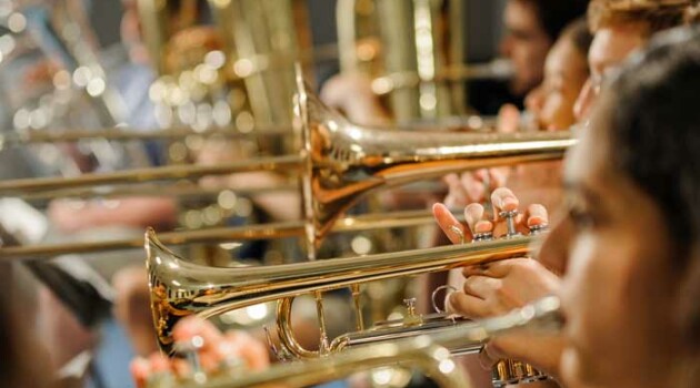 Духовики начнут получать пенсию позже