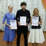 Лауреаты конкурса - Анна Наветная (III премия), Яков Александров (I премия) и Екатерина Бузовкина (II премия)
