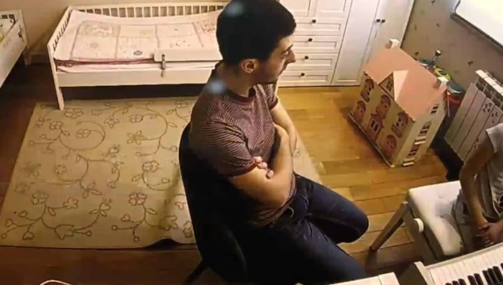 Мгер Махсудян во время урока