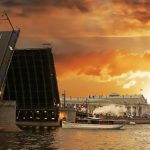 "Звезды белых ночей": Люка Дебарг, Ян Фоглер и Александра Довгань