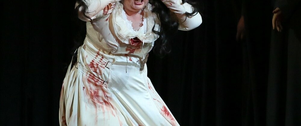 Альбина Шагимуратова в партии Лючии ди Ламмермур в постановке Мариинского театра. Фото - Наташа Разина