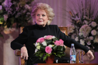 Елена Образцова