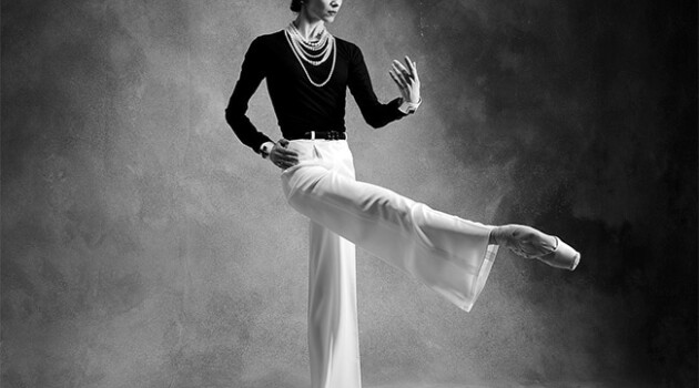 Светлана Захарова в образе Коко Шанель