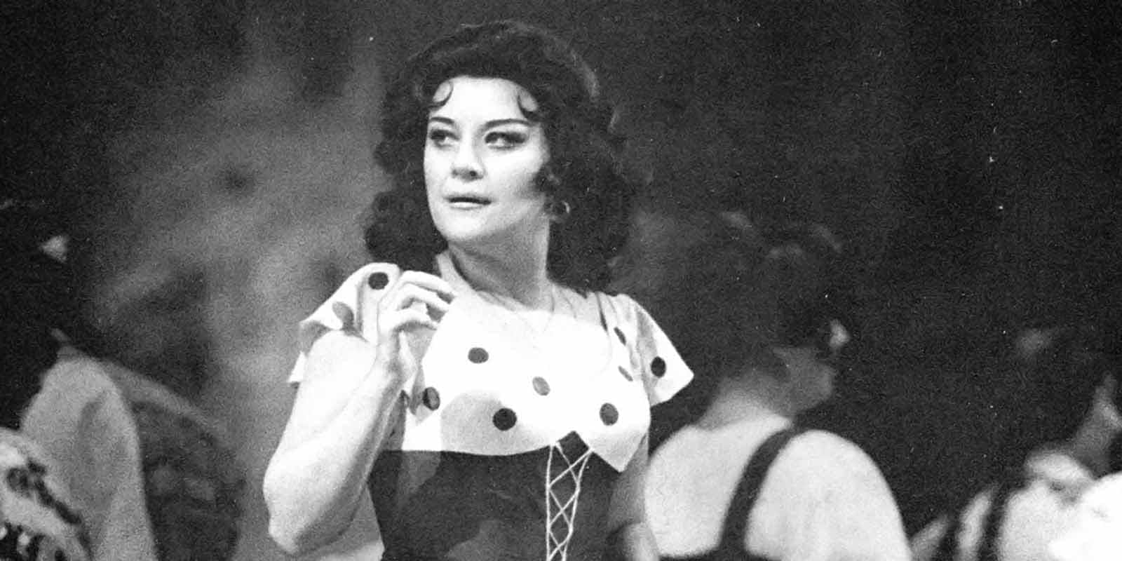Елена Образцова