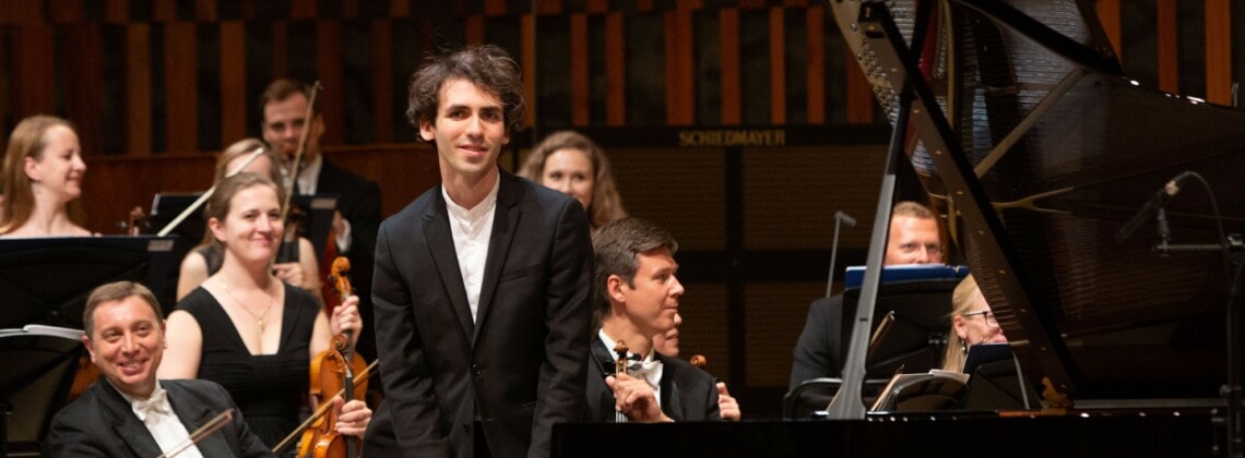 Александр Канторов на гала-концерте в "Зарядье". Фото - пресс-служба Конкурса имени Чайковского