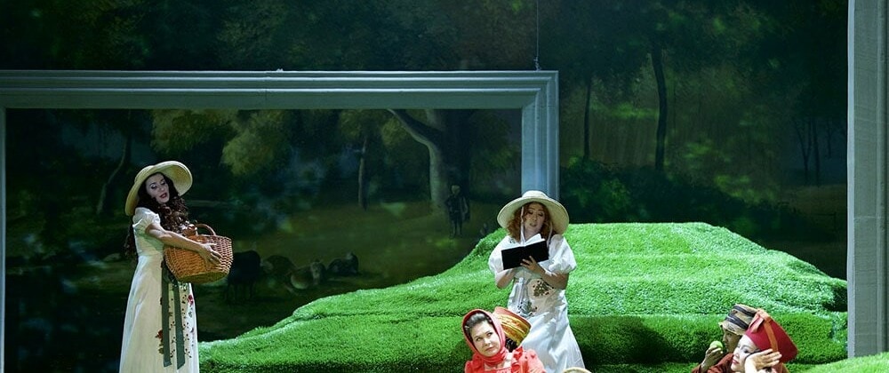 В новом "Онегине" стремятся увести зрителей от привычных штампов к актуальности тем и смыслов. Фото - Николай Постников