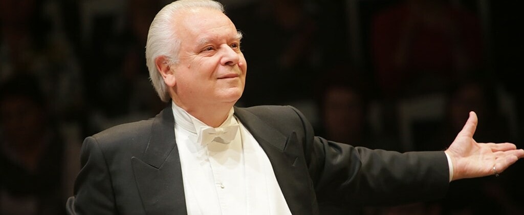 Юрий Симонов