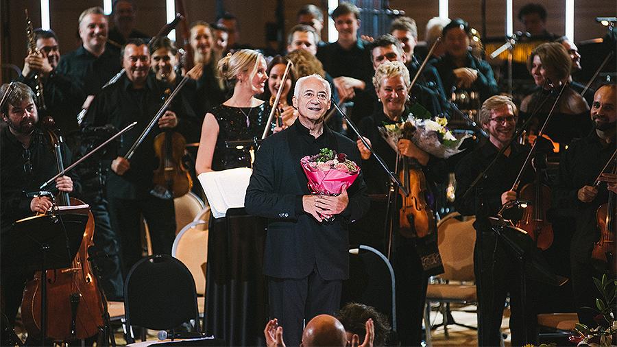 В Доме музыки отметили 75-летие Владимира Спивакова. Фото - Лена Балакирева/Известия